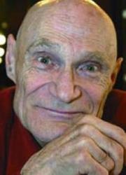 Юрий Шерстнев